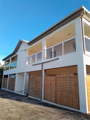 t3 à la vente -   97470  SAINT BENOIT, surface 61 m2 vente t3 - UBI482133344